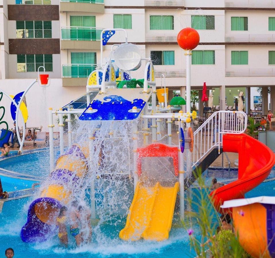 Prive Riviera Apartment Caldas Novas Exterior photo
